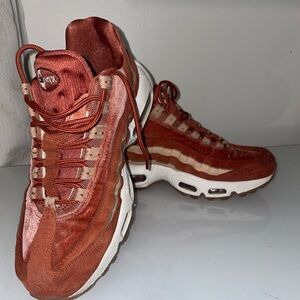 Air max95 Dusty Peach Women’s